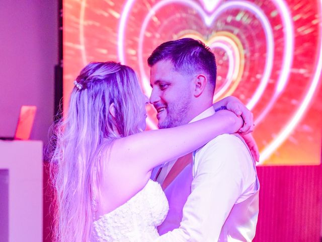 Le mariage de Romain et Andrea à Peypin, Bouches-du-Rhône 18