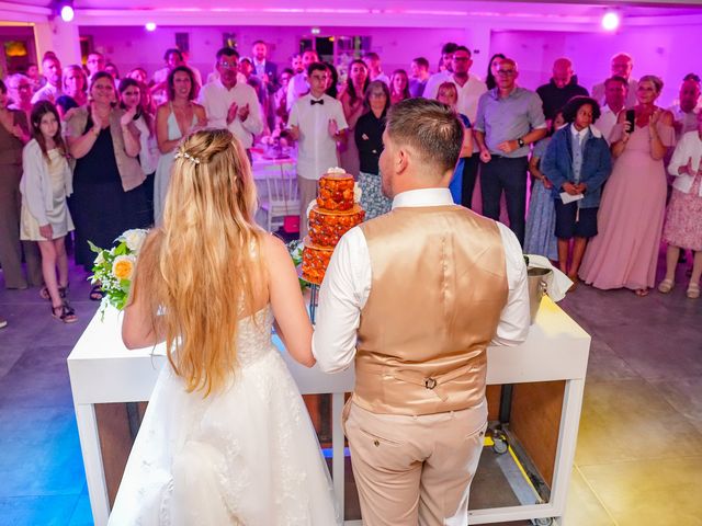 Le mariage de Romain et Andrea à Peypin, Bouches-du-Rhône 21