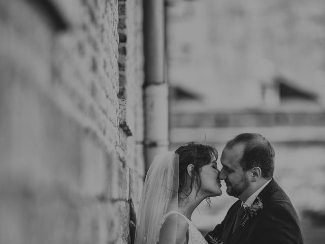 Le mariage de Jean-Eudes et Laura à Tournai, Hainaut 6