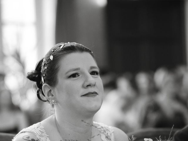 Le mariage de Laurent et Sarah à Issoire, Puy-de-Dôme 9