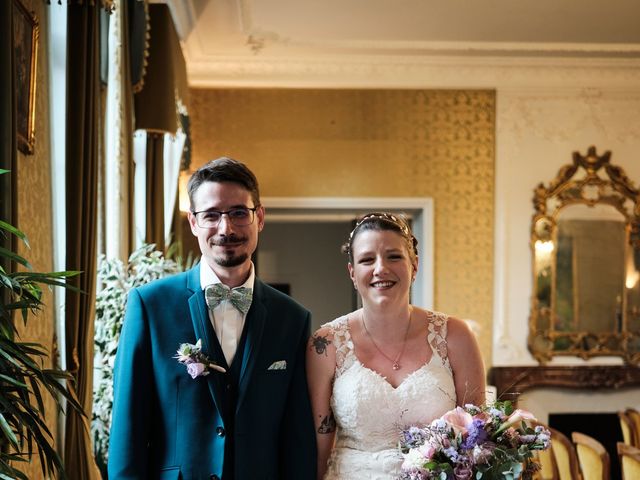 Le mariage de Laurent et Sarah à Issoire, Puy-de-Dôme 13