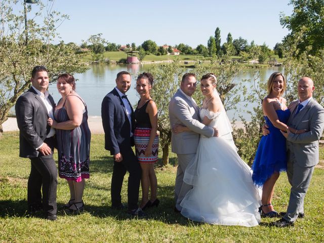 Le mariage de Christophe et Virginie à Lespinasse, Haute-Garonne 39