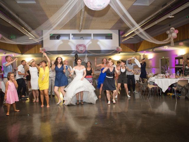 Le mariage de Christophe et Virginie à Lespinasse, Haute-Garonne 49