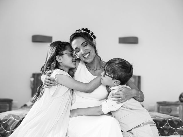 Le mariage de Gérard et Julie à Châteauneuf-lès-Martigues, Bouches-du-Rhône 18