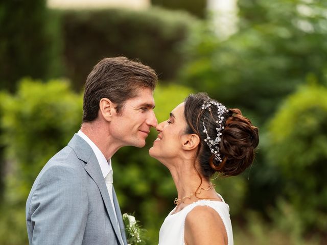 Le mariage de Gérard et Julie à Châteauneuf-lès-Martigues, Bouches-du-Rhône 32