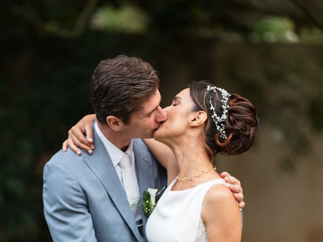 Le mariage de Gérard et Julie à Châteauneuf-lès-Martigues, Bouches-du-Rhône 34
