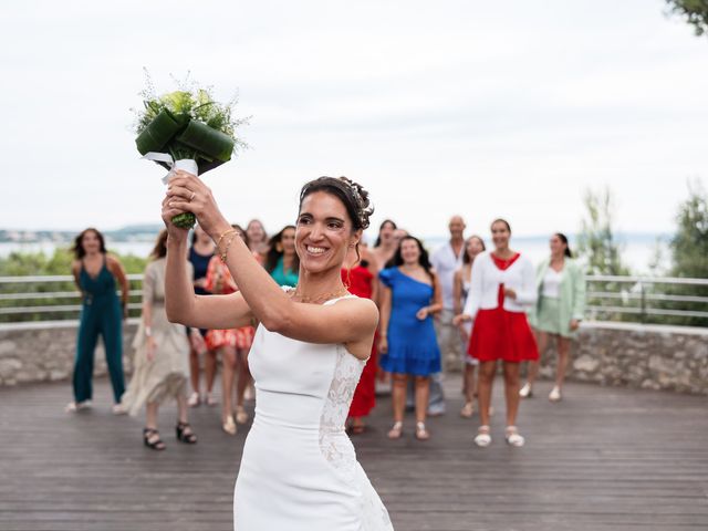 Le mariage de Gérard et Julie à Châteauneuf-lès-Martigues, Bouches-du-Rhône 40