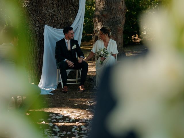 Le mariage de Arnaud et Céline à Salles-sur-l&apos;Hers, Aude 32