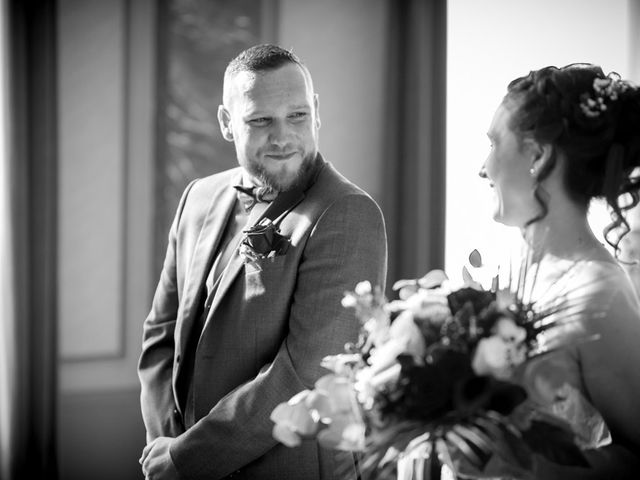 Le mariage de Allan et Betty à Saint-Méen-le-Grand, Ille et Vilaine 16