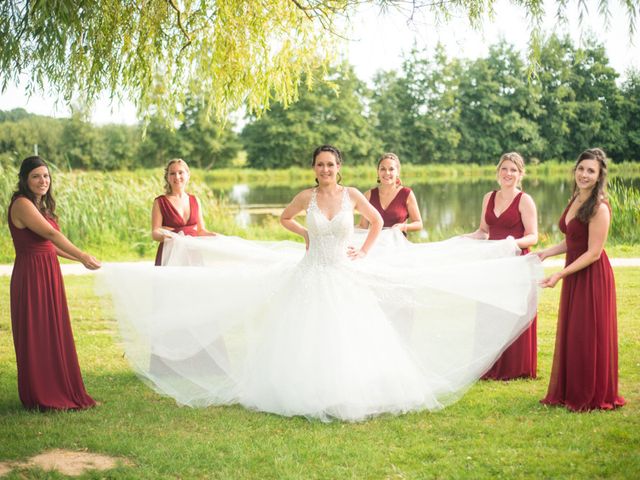 Le mariage de Allan et Betty à Saint-Méen-le-Grand, Ille et Vilaine 52