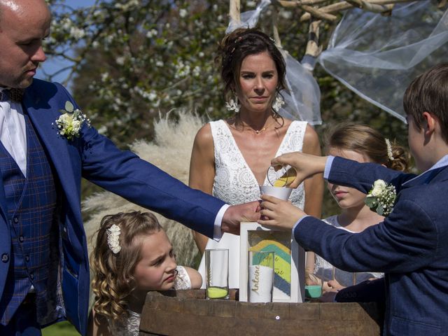 Le mariage de Antoine et Nadège à Berville, Calvados 10