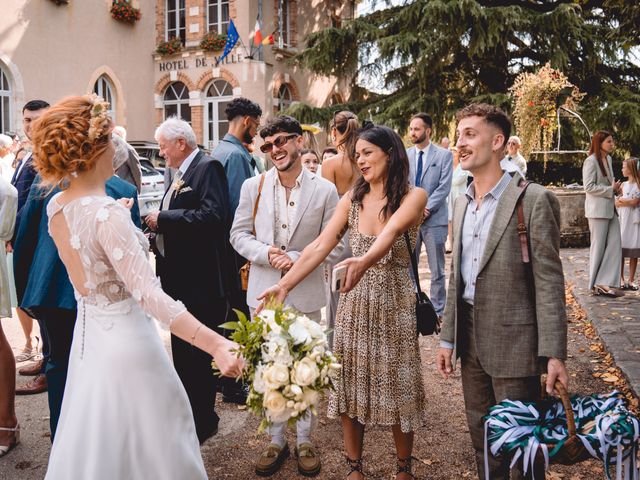 Le mariage de Anthony et Emilie à Ferrières-en-Gâtinais, Loiret 14