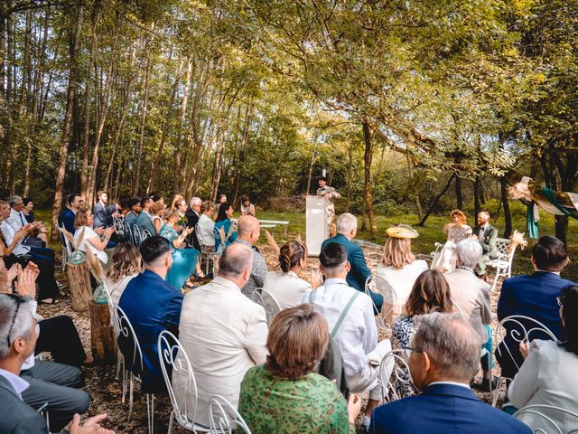 Le mariage de Anthony et Emilie à Ferrières-en-Gâtinais, Loiret 33