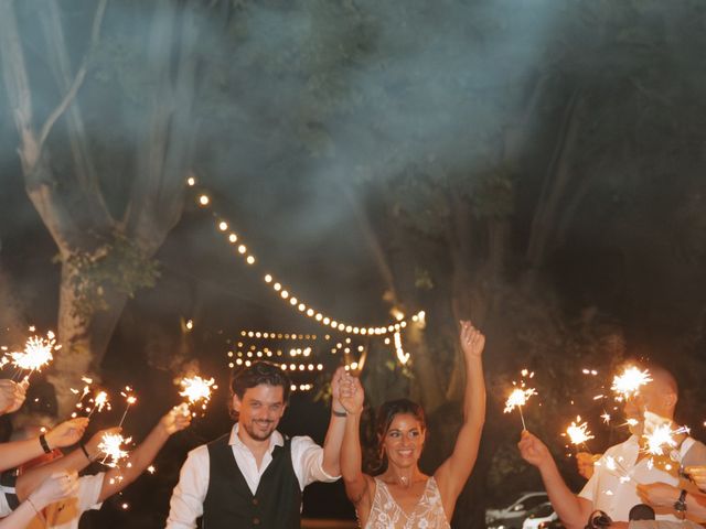 Le mariage de Alex et Sara à Aimargues, Gard 25