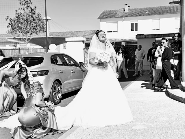 Le mariage de Emerick et Maëva à Biganos, Gironde 15