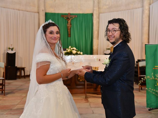 Le mariage de Emerick et Maëva à Biganos, Gironde 24