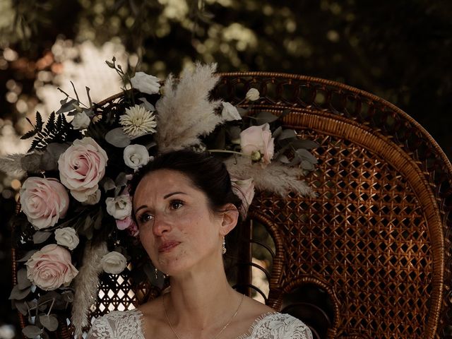 Le mariage de Julien et Safia à Marcillat-en-Combraille, Allier 16