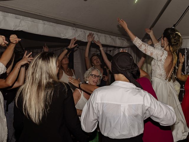 Le mariage de Julien et Safia à Marcillat-en-Combraille, Allier 31