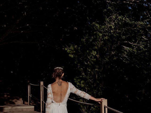 Le mariage de Julien et Safia à Marcillat-en-Combraille, Allier 32