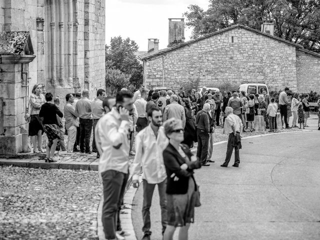 Le mariage de Cyril et Emilie à Montpezat-de-Quercy, Tarn-et-Garonne 63