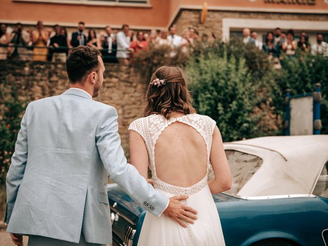 Le mariage de Maxime et Aurélie à Saint-Laurent-des-Arbres, Gard 28