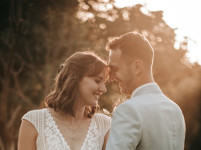 Le mariage de Maxime et Aurélie à Saint-Laurent-des-Arbres, Gard 69