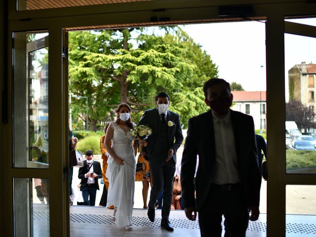 Le mariage de Massinissa et Thiziri  à Les Pavillons-sous-Bois, Seine-Saint-Denis 7