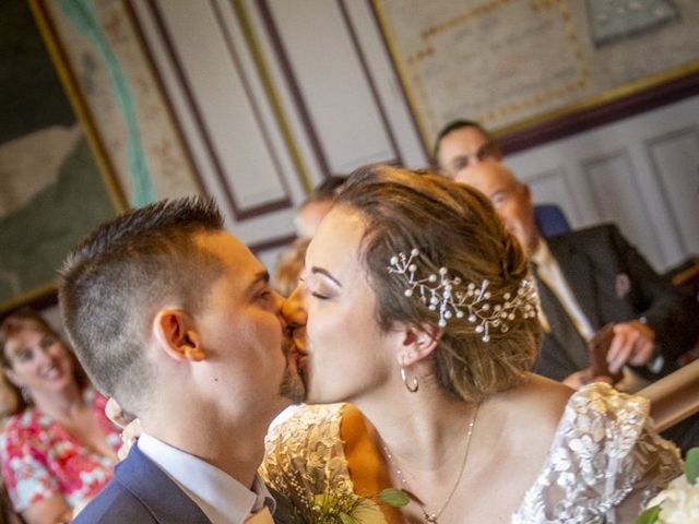 Le mariage de Margaux et Damien à Coucy-le-Château, Aisne 9