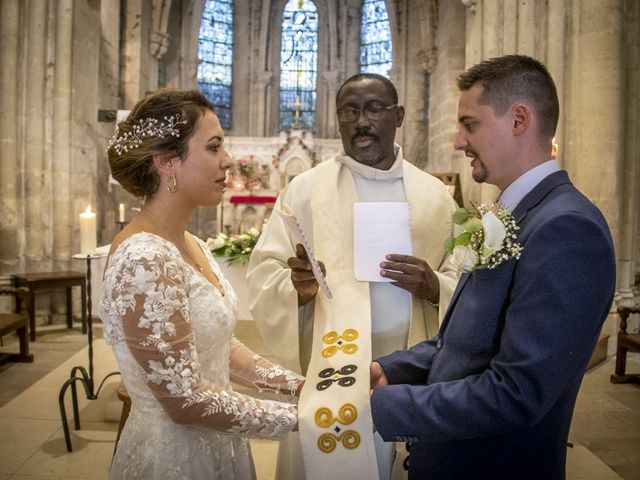 Le mariage de Margaux et Damien à Coucy-le-Château, Aisne 30