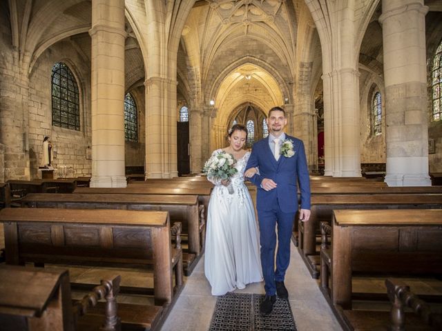 Le mariage de Margaux et Damien à Coucy-le-Château, Aisne 39