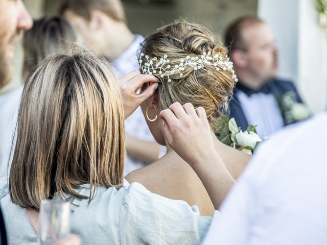 Le mariage de Margaux et Damien à Coucy-le-Château, Aisne 56