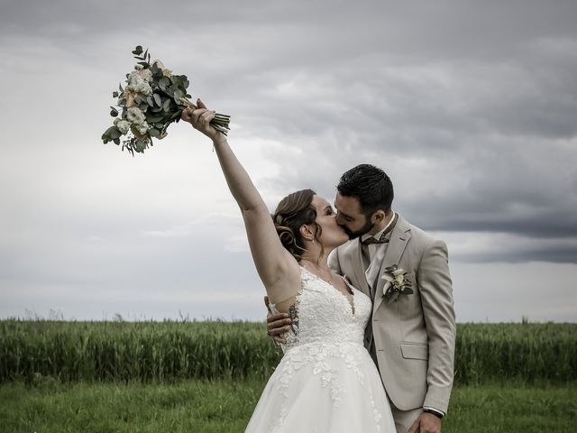 Le mariage de Nicolas et Laurie à Mareau-aux-Prés, Loiret 30