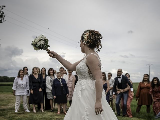 Le mariage de Nicolas et Laurie à Mareau-aux-Prés, Loiret 37