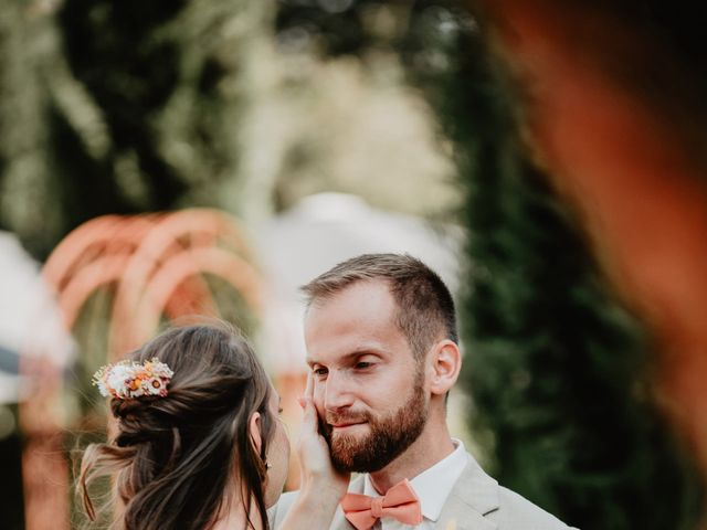 Le mariage de Gael et Nathalie à Légny, Rhône 25