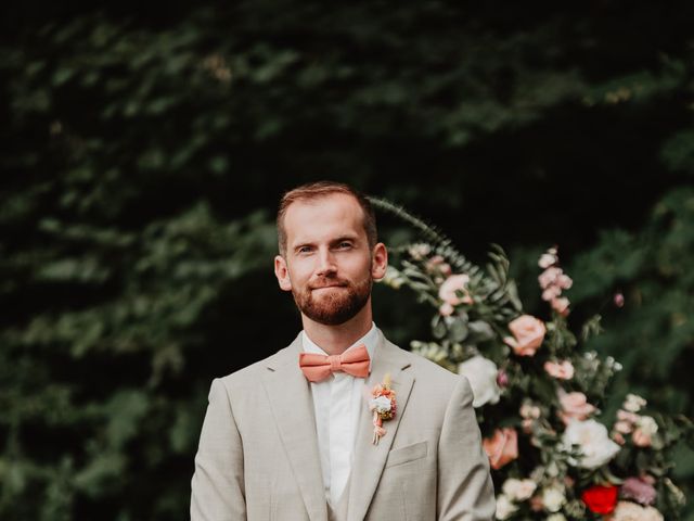 Le mariage de Gael et Nathalie à Légny, Rhône 41