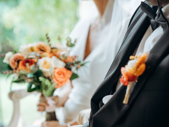 Le mariage de Tarik et Anais à Saint-Christol, Vaucluse 21