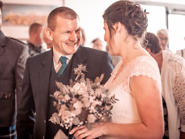 Le mariage de Ally et Sabdrine à Chavagnes-en-Paillers, Vendée 9