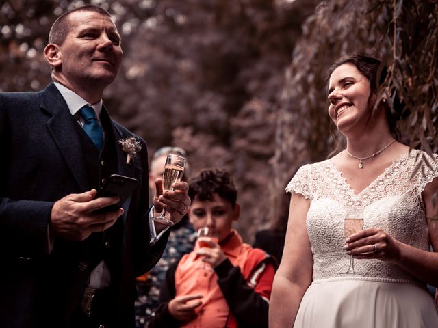 Le mariage de Ally et Sabdrine à Chavagnes-en-Paillers, Vendée 27