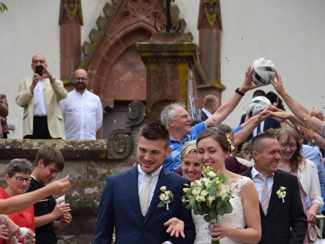 Le mariage de Flavien et Céline  à Schleithal, Bas Rhin 12