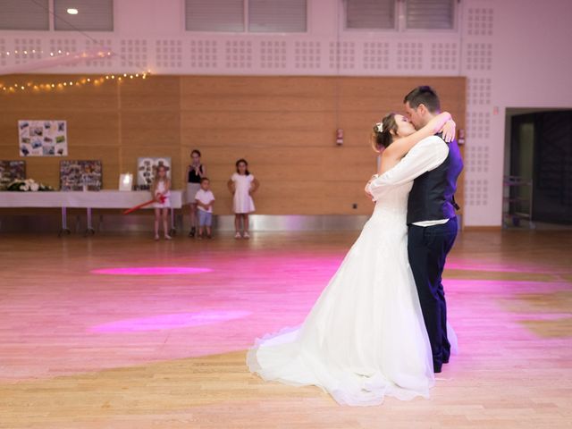 Le mariage de Jean-Philippe et Tiffany à Custines, Meurthe-et-Moselle 246