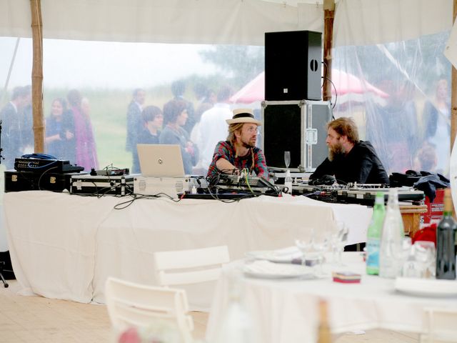 Le mariage de Mathieu et Marie à Ronce-les-Bains, Charente Maritime 69