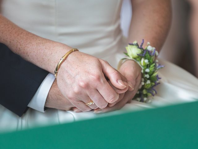 Le mariage de Vincent et Annabel à Neuilly-sous-Clermont, Oise 9