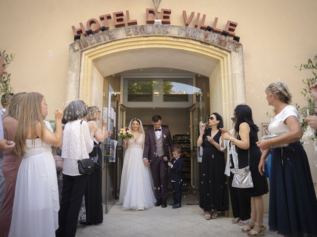 Le mariage de Maxime et Nawel à Cavaillon, Vaucluse 6