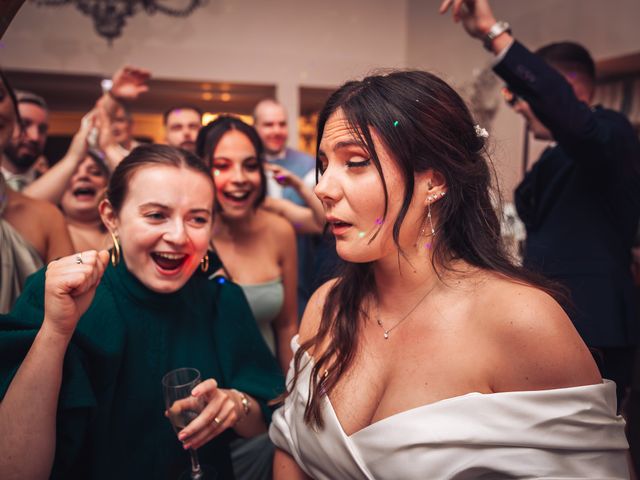 Le mariage de Thimothée et Marine à Combs-la-Ville, Seine-et-Marne 372