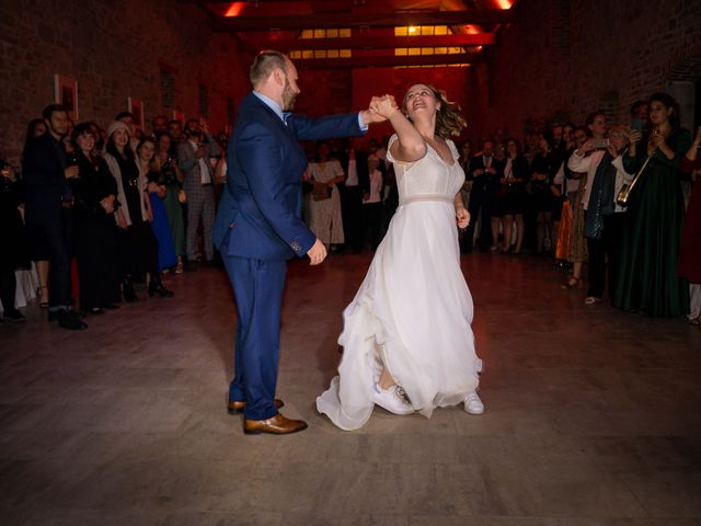 Le mariage de Olivier et Angèle à Rochefort, Namur 3