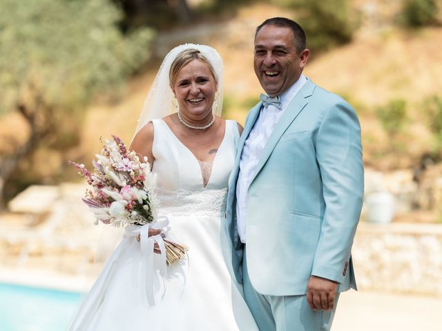 Le mariage de Dave et Laetitia à Rognac, Bouches-du-Rhône 8