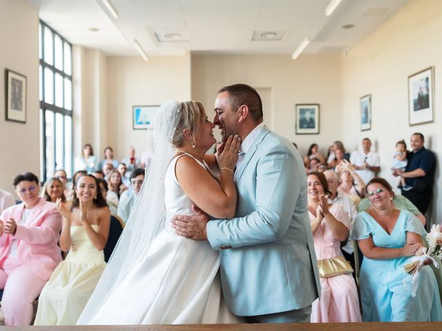 Le mariage de Dave et Laetitia à Rognac, Bouches-du-Rhône 22
