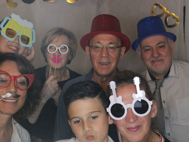 Le mariage de Franc  et Alexandre à Marcilly-sur-Eure, Eure 37