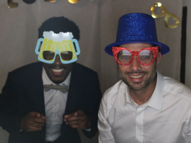 Le mariage de Franc  et Alexandre à Marcilly-sur-Eure, Eure 44