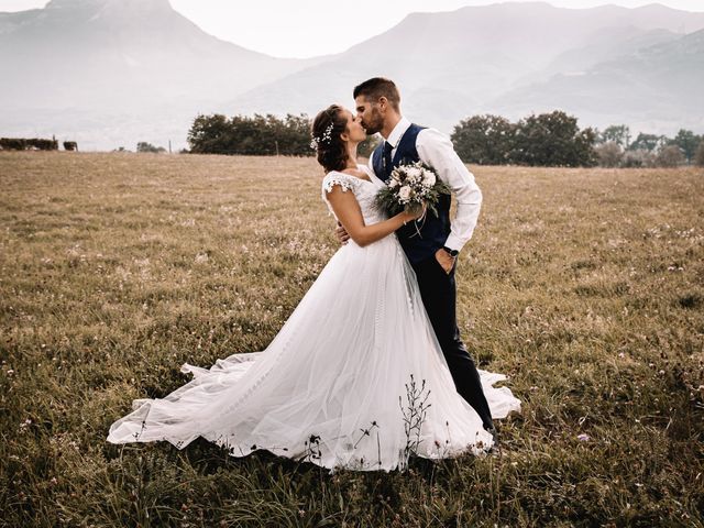 Le mariage de Julien et Priscilla à Saint-Jeoire-Prieuré, Savoie 3